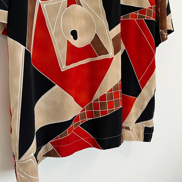 ABSTRACT Vintage Blouse Short Sleeves Black Red Tan Size Large Retro Print - Picture 4 of 10
